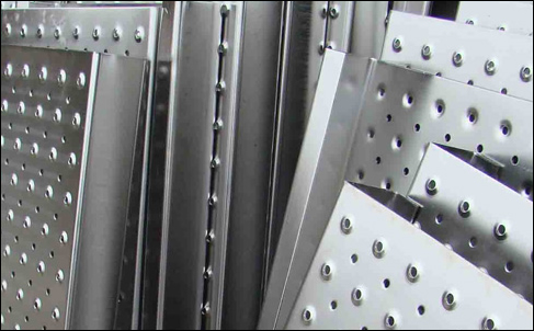 Mount plate Perforated Straight Galvanised Steel 